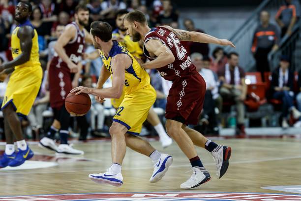 都隐藏着俱 都隐藏着俱